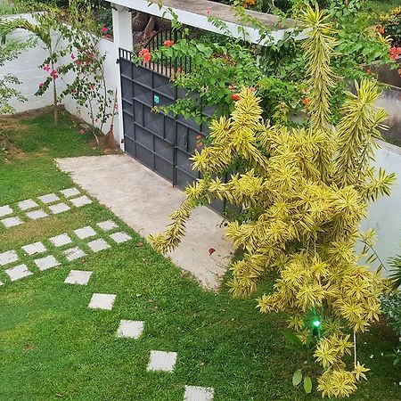 Villa Happy Home เบนโตตา ภายนอก รูปภาพ